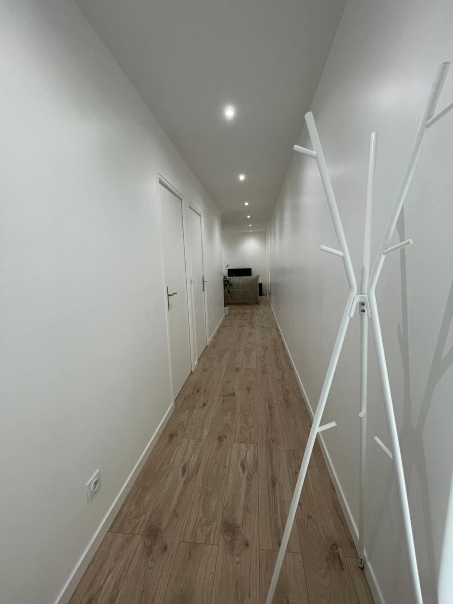 Appartement Avec Terrasse Et Ciel Etoile ! Noisy-le-Sec Dış mekan fotoğraf